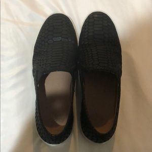 Joie shoes (size 7.5/8)